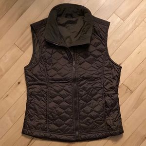 Girls LL BEAN brown quilted thinsulate vest M 10-12